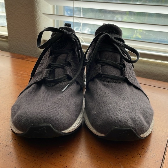 New Balance Men’s Size 8.5 - Picture 3 of 10